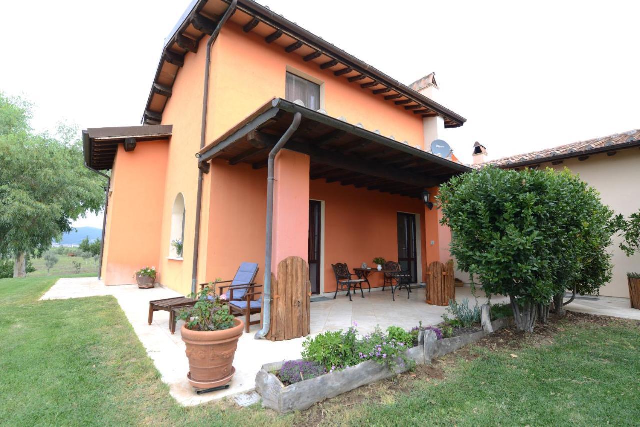 Maison d'hôtes Casa Daniele à Canino Extérieur photo